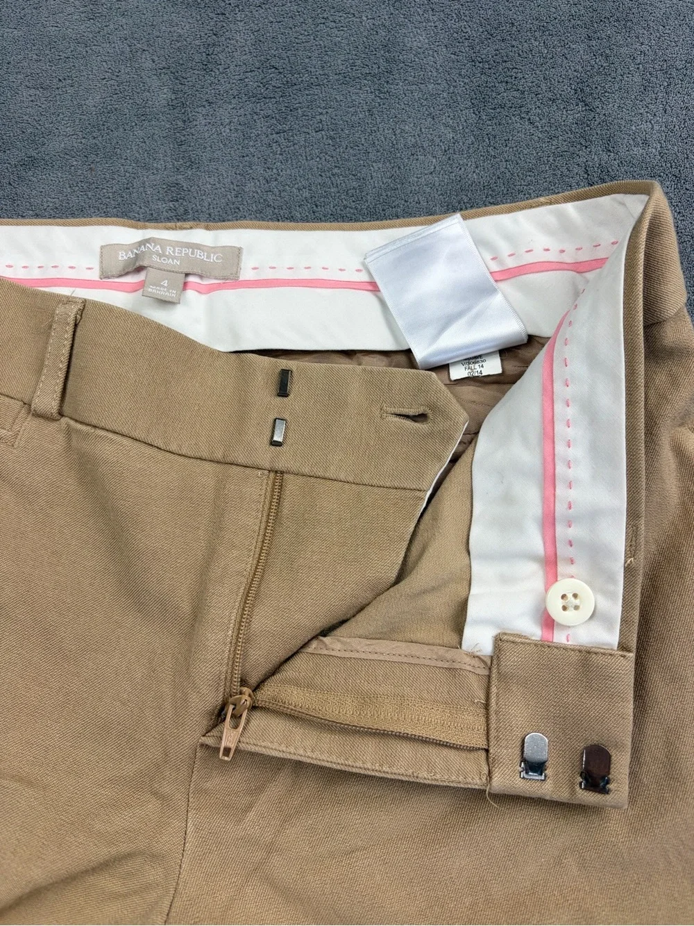 Banana Republic woman’s Tan Slim Chinos Sloan size 4